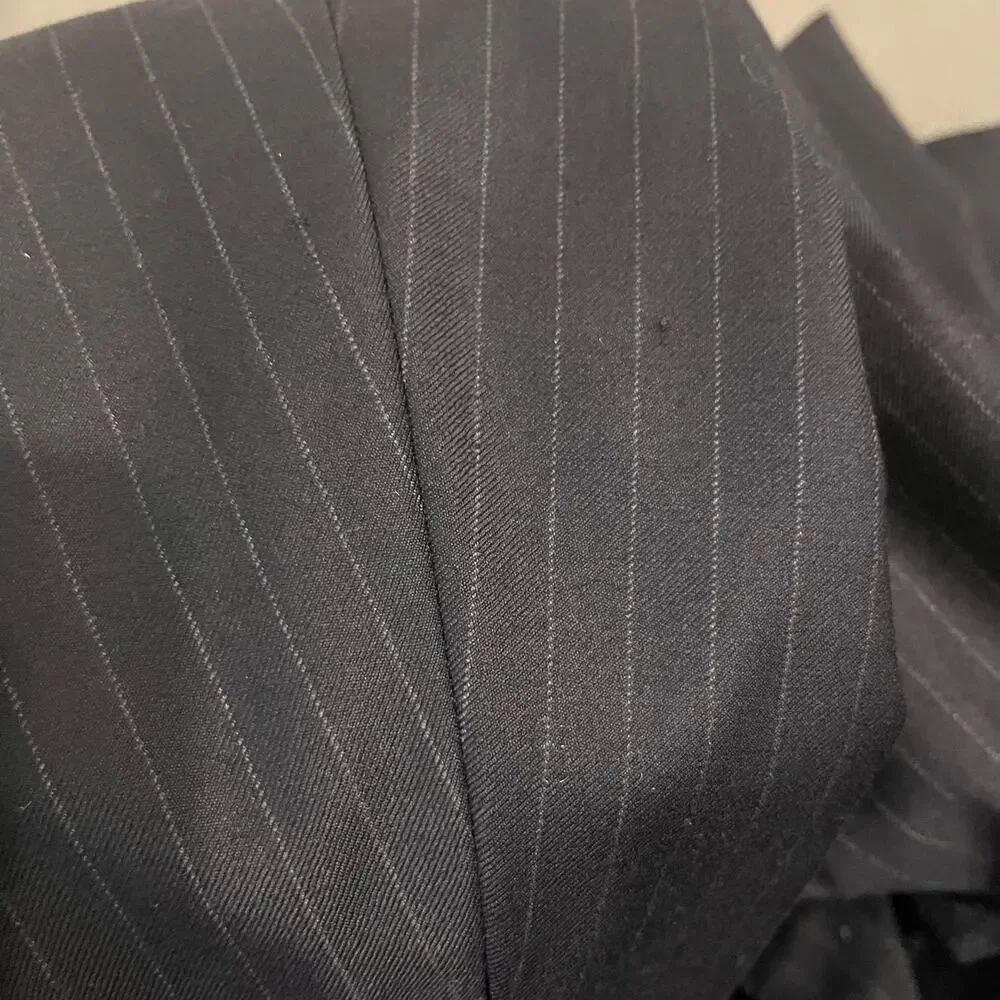 Brioni Roma Wool Blazer Mens 44R Navy Double Breasted Pinstripe Sport Coat FLAW